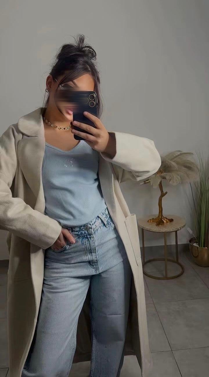 JEAN LOVES