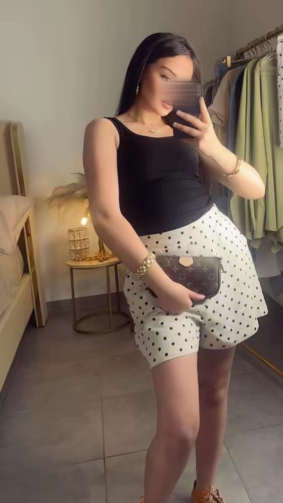 SHORT IB A POIS