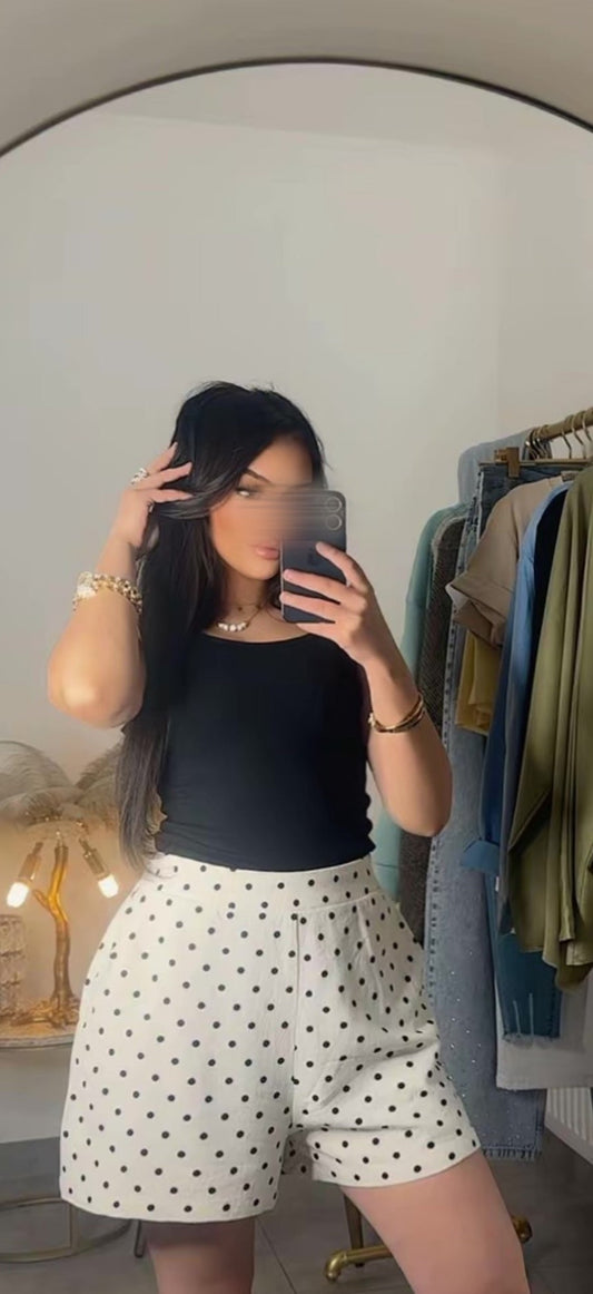 SHORT IB A POIS